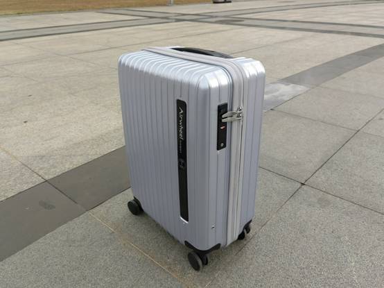 爱尔威智能行李箱SL3C