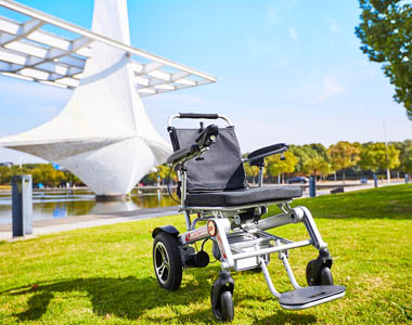 Airwheel爱尔威MBW412全自动折叠电动轮椅