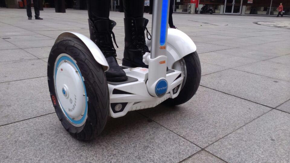 爱尔威Airwheel智能平衡车S3 彰显国际范儿
