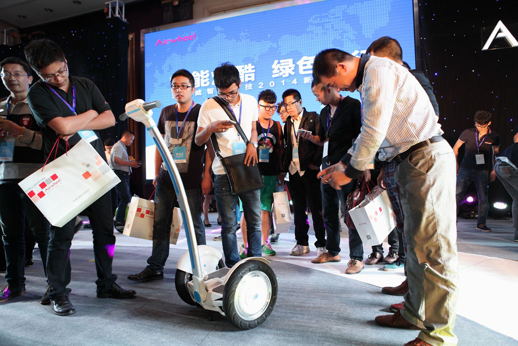爱尔威智能科技2014新品发布会